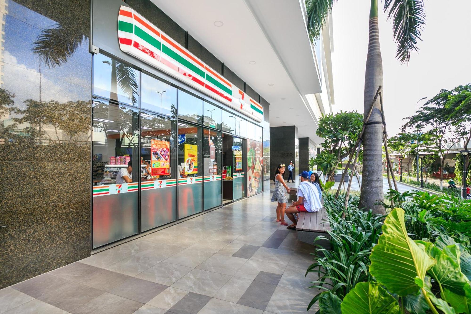Awesome Rivergate Apartment - Cbd In Hcm City ホーチミン市 エクステリア 写真