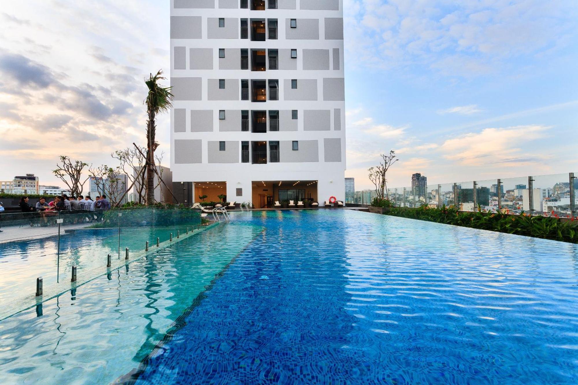 Awesome Rivergate Apartment - Cbd In Hcm City ホーチミン市 エクステリア 写真